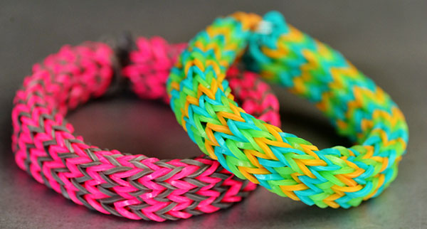 How to make loom bands - LetsFixIt
