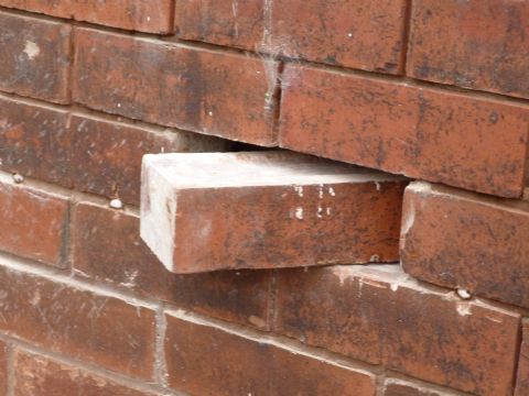 How To Remove A Brick And Replace With New Letsfixit - How To Remove Brick From A Wall
