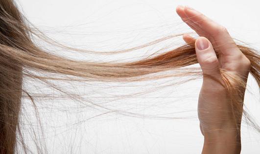 How to treat thinning hair in women - LetsFixIt